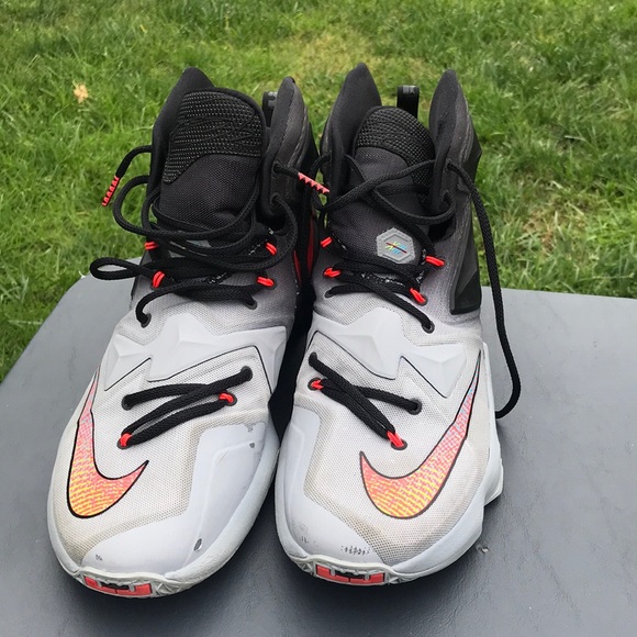 LeBrons size 12 - Picture 1 of 2